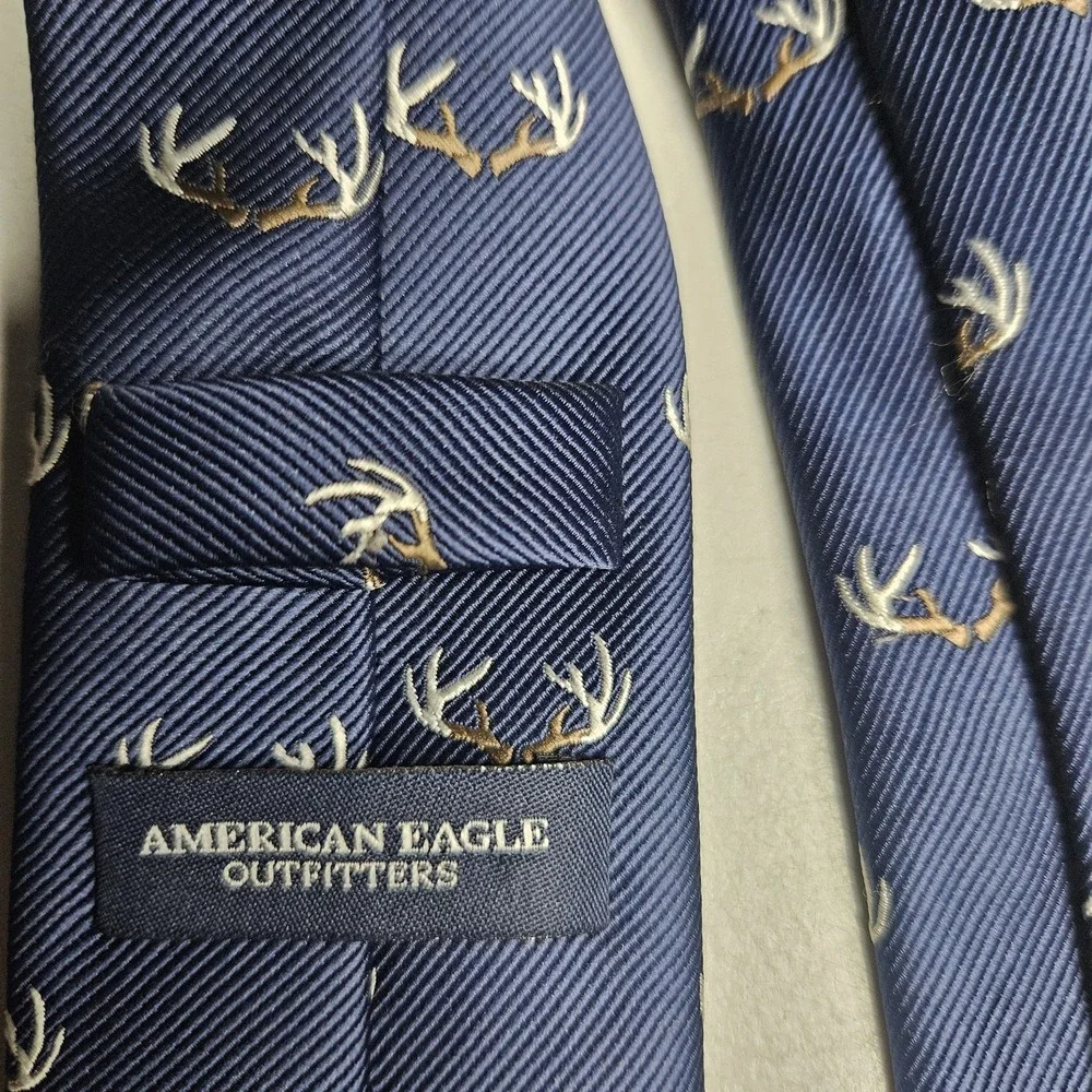 American Eagle Outfitters Mens Neck Tie Antlers Navy Blue Stag‎